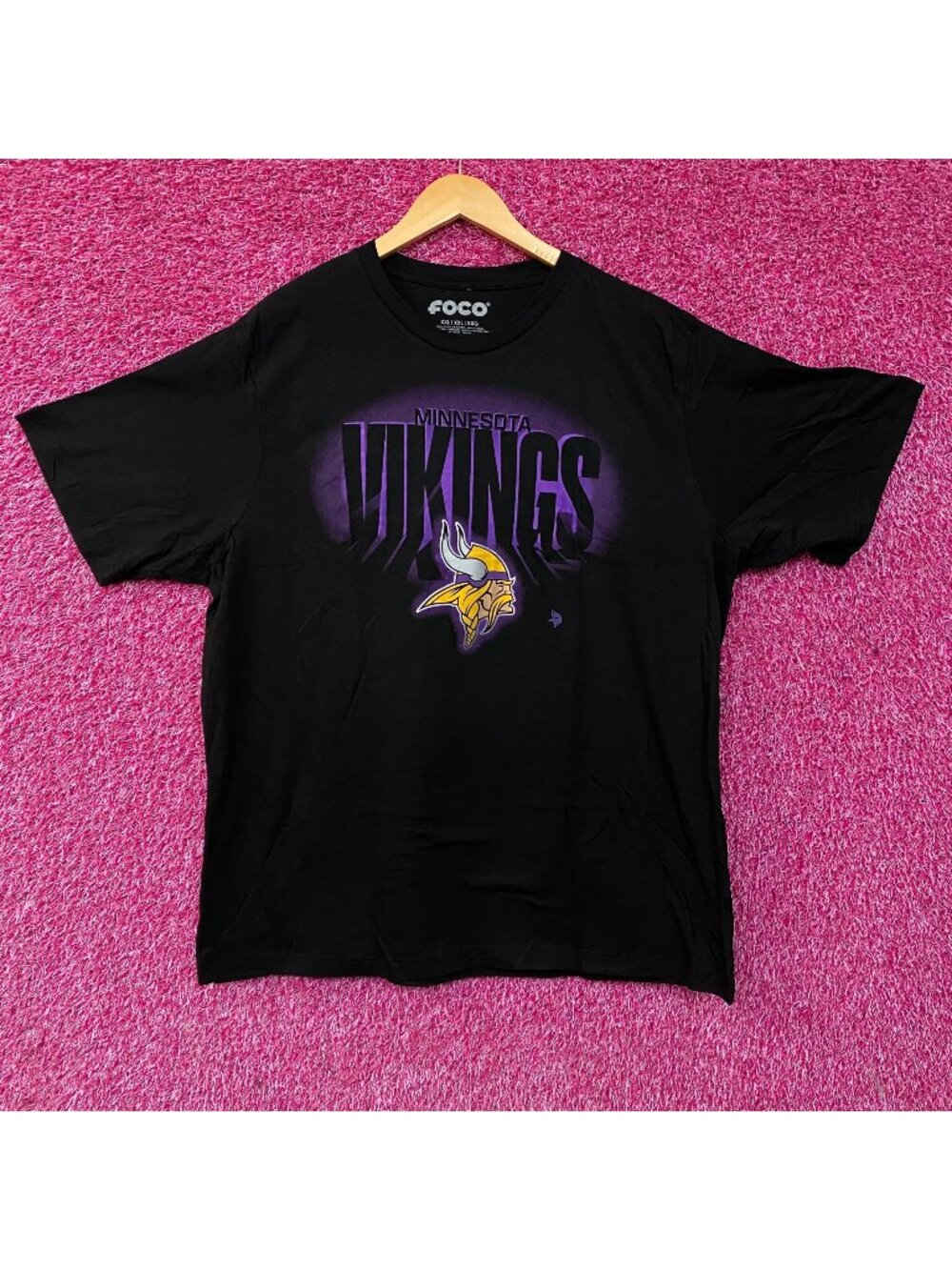 FOCO NFL Minnesota Vikings Logo Graphic T-Shirt 2XL